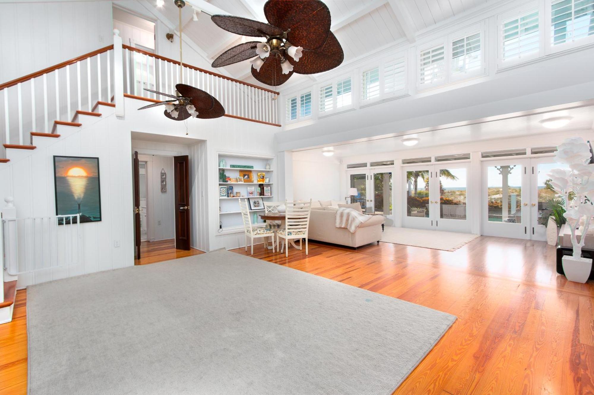 Sunset Breeze - Beachfront Pool Home - Monthly Rental Clearwater Beach Exterior photo