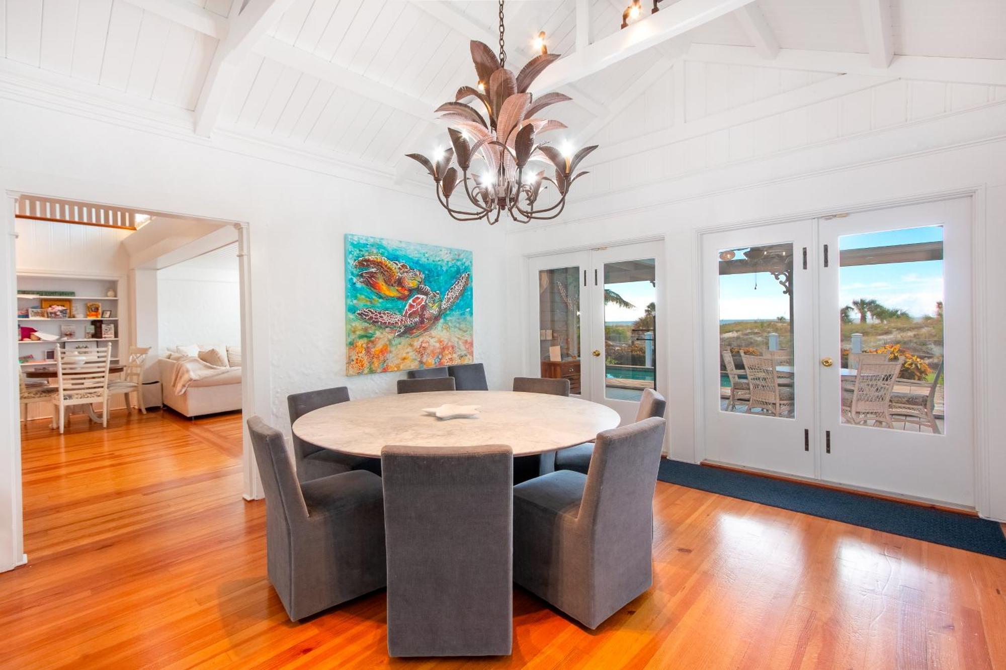 Sunset Breeze - Beachfront Pool Home - Monthly Rental Clearwater Beach Exterior photo